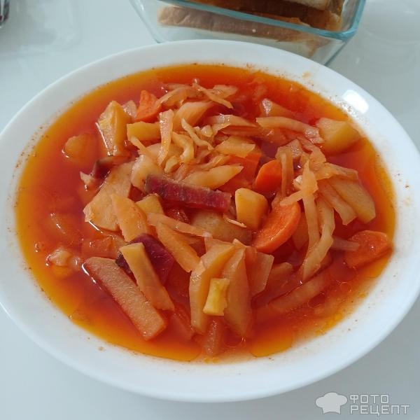 Рецепт: Борщ на томатной пасте с чесноком - Вариант лёгкого и быстрого борща, летний рецепт. Рецепт: Борщ на томатной пасте с чесноком - Вариант лёгкого и быстрого борща, летний рецепт.