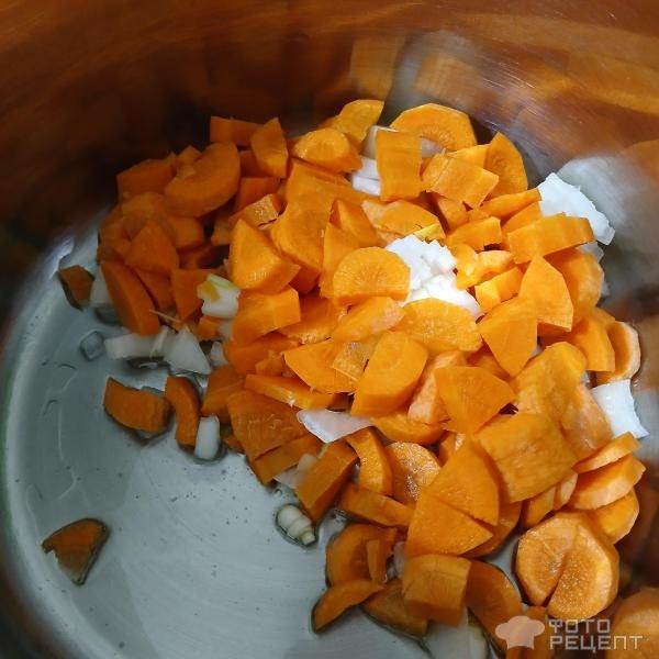 Рецепт: Борщ с фрикадельками - На бульоне из индейки, детский борщ для самых маленьких. Рецепт: Борщ с фрикадельками - На бульоне из индейки, детский борщ для самых маленьких.