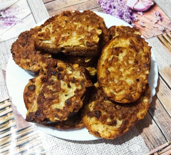 Рецепт: Бутерброды с луком - Поверьте, это очень вкусно! Рецепт: Бутерброды с луком - Поверьте, это очень вкусно!