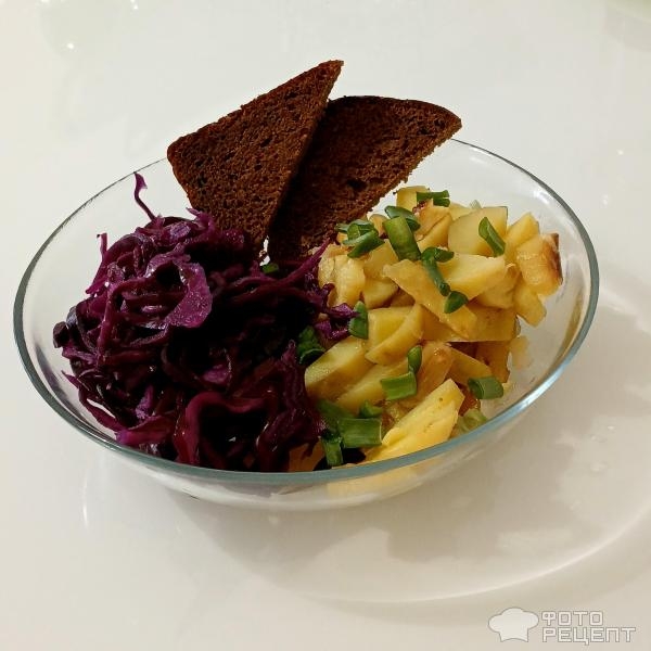 Рецепт: Быстрая маринованная краснокочанная капуста - Рецепт быстро маринованной капусты, заливка горячим маринадом.