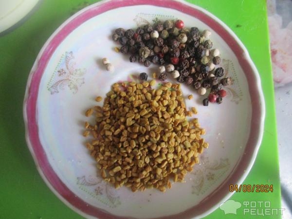 Рецепт: Чесночно-ореховая паста - из зелени чеснока с травами