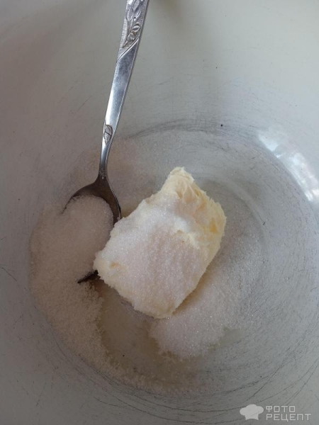 Рецепт: Цветаевский пирог без глютена из кокосовой муки с клубникой - Клубничная нежнятина со сметанной заливкой