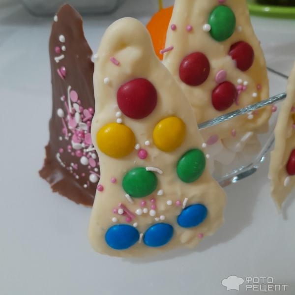 Рецепт: Десерт на Новый год "Шоколадные елочки" - Готовим с детьми. Лёгкие поделки из растопленного шоколада. Весело и вкусно. Рецепт: Десерт на Новый год "Шоколадные елочки" - Готовим с детьми. Лёгкие поделки из растопленного шоколада. Весело и вкусно.