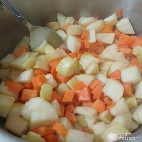 Рецепт: Детская запеканка с яблоками и морковью - Номер один в рецептах детских блюд на завтрак для детей от 1 года.