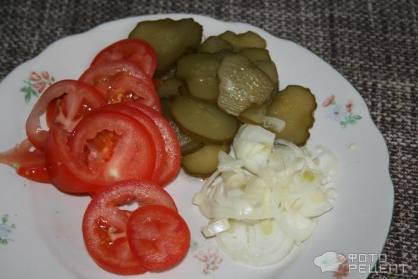 Рецепт: Домашний фишбургер - с покупной рыбной котлетой