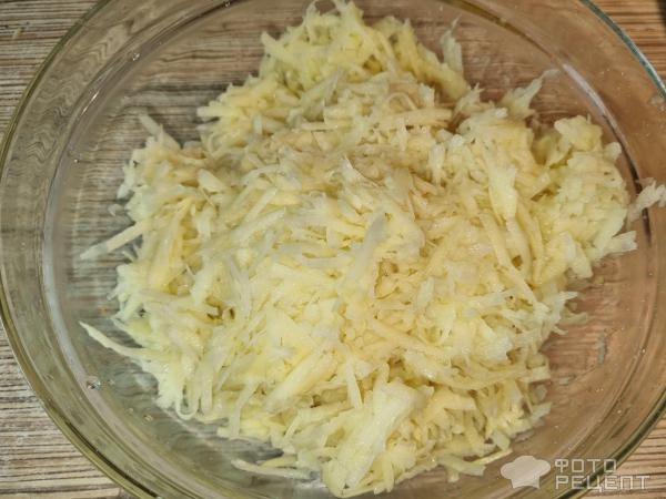 Рецепт: Драники картофельные - В крупную терку, жареные Рецепт: Драники картофельные - В крупную терку, жареные