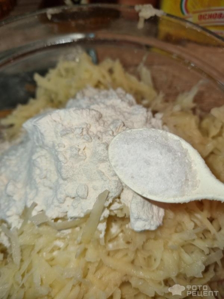 Рецепт: Драники картофельные - В крупную терку, жареные Рецепт: Драники картофельные - В крупную терку, жареные