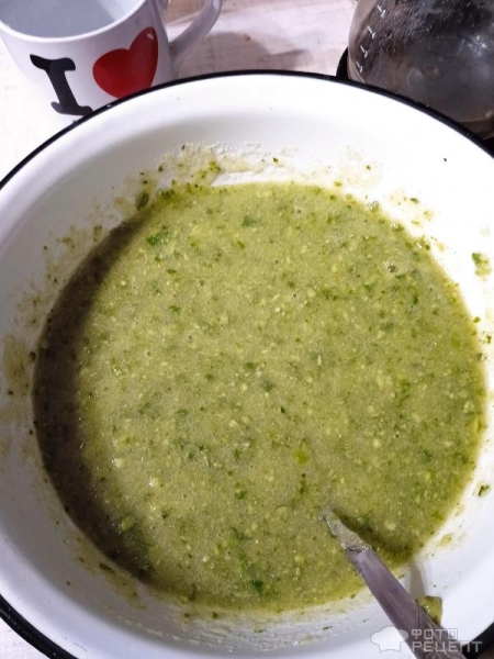 Рецепт: Экзотическое варенье из фейхоа - Сырое варенье с землянично-ананасовым вкусом Рецепт: Экзотическое варенье из фейхоа - Сырое варенье с землянично-ананасовым вкусом