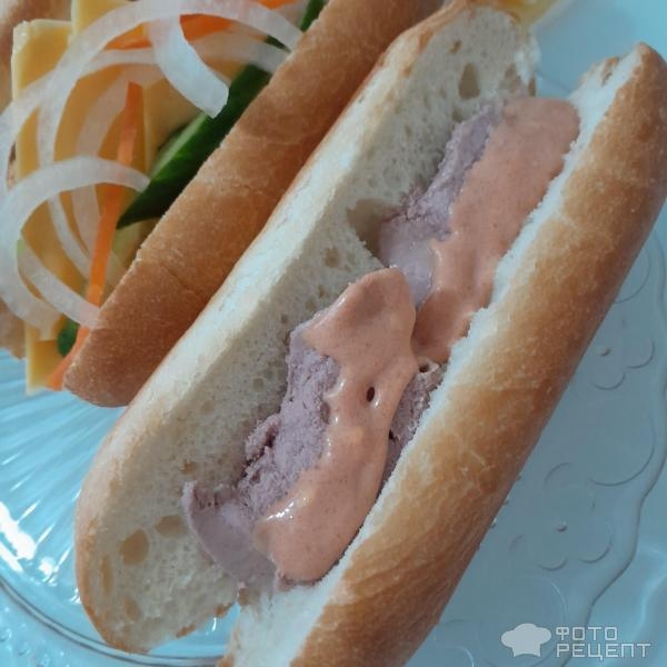 Рецепт: Фастфуд в домашних условиях - Хот-доги с разными начинками
