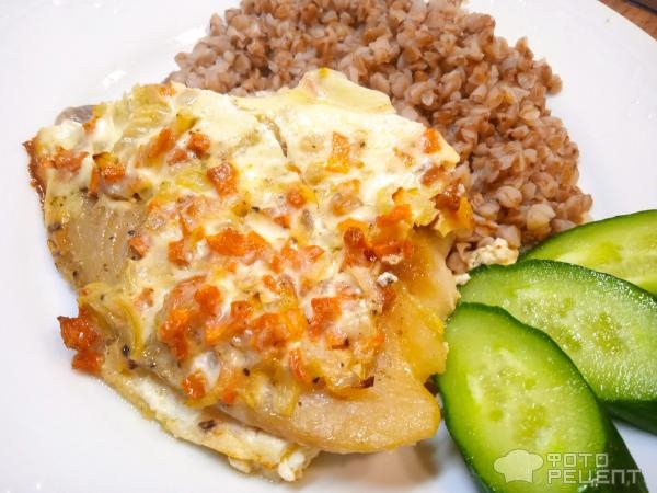 Рецепт: Филе тилапии запеченное - в сметанной заливке