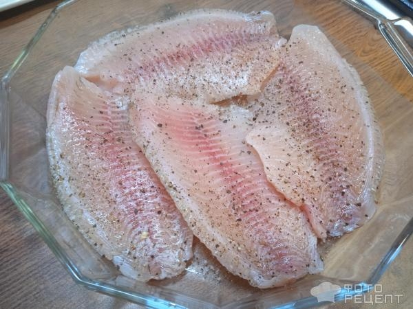 Рецепт: Филе тилапии запеченное - в сметанной заливке