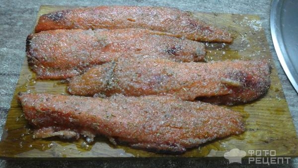 Рецепт: Горбуша малосоленая сухим посолом - Вкуснейший вариант засолки горбуши. Быстро , просто. Рецепт: Горбуша малосоленая сухим посолом - Вкуснейший вариант засолки горбуши. Быстро , просто.