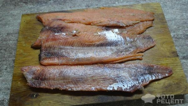 Рецепт: Горбуша малосоленая сухим посолом - Вкуснейший вариант засолки горбуши. Быстро , просто. Рецепт: Горбуша малосоленая сухим посолом - Вкуснейший вариант засолки горбуши. Быстро , просто.