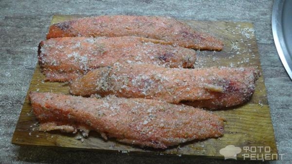 Рецепт: Горбуша малосоленая сухим посолом - Вкуснейший вариант засолки горбуши. Быстро , просто. Рецепт: Горбуша малосоленая сухим посолом - Вкуснейший вариант засолки горбуши. Быстро , просто.