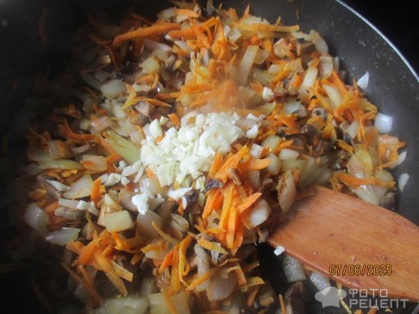 Рецепт: Гречка по-купечески - с грибами и фаршем Рецепт: Гречка по-купечески - с грибами и фаршем