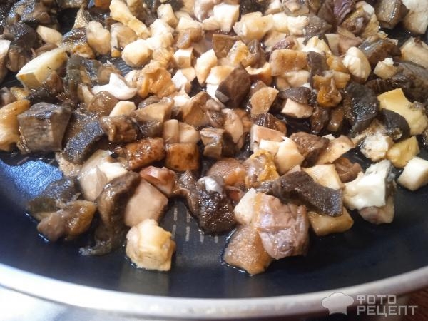 Рецепт: Гречка тушеная с грибами и мясом - с лесными грибами и беконом Рецепт: Гречка тушеная с грибами и мясом - с лесными грибами и беконом