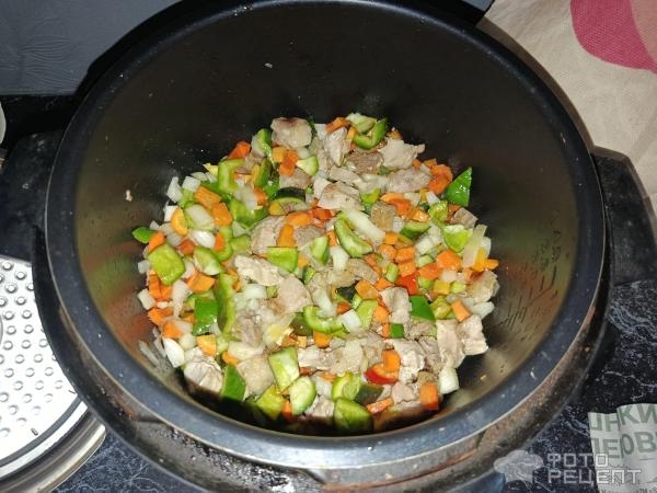 Рецепт: Гуляш мясной - со свининой и фасолью Рецепт: Гуляш мясной - со свининой и фасолью