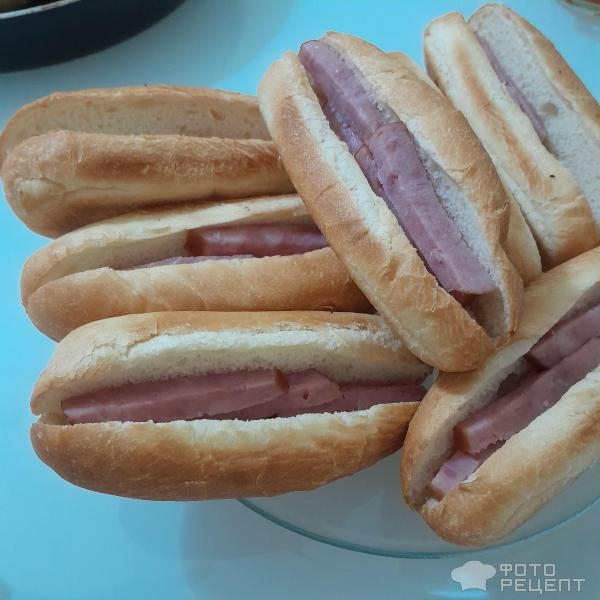 Рецепт: Хот-дог "Русский" - С ветчиной и фасолью в томате. Перекус за минутку:) Рецепт: Хот-дог "Русский" - С ветчиной и фасолью в томате. Перекус за минутку:)