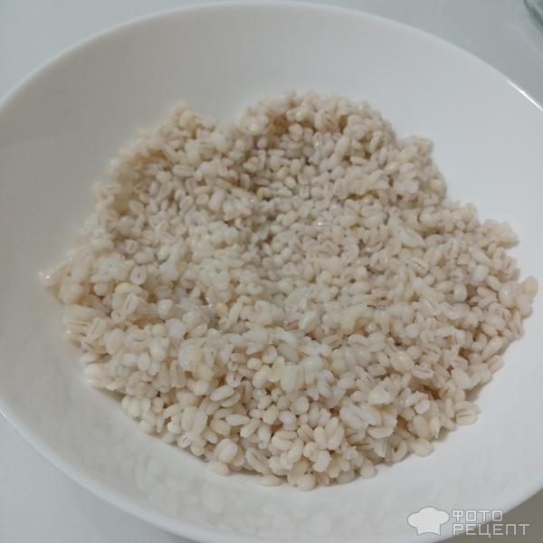 Рецепт: Итальянский салат "по-деревенски" - С перловкой и консервированным тунцом Рецепт: Итальянский салат "по-деревенски" - С перловкой и консервированным тунцом