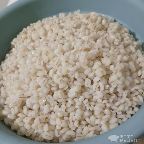 Рецепт: Итальянский салат "по-деревенски" - С перловкой и консервированным тунцом Рецепт: Итальянский салат "по-деревенски" - С перловкой и консервированным тунцом