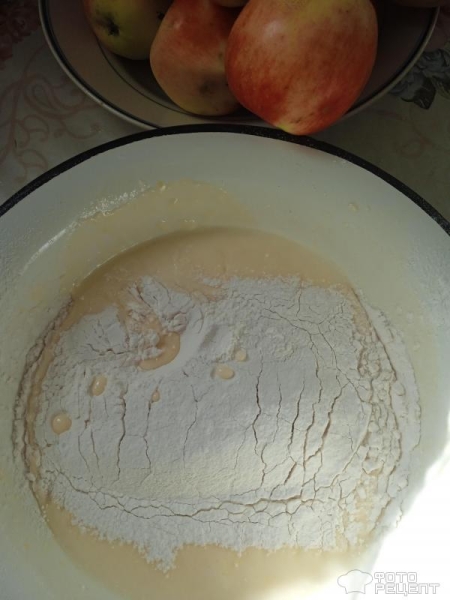 Рецепт: Яблочные оладьи с корицей - Бесподобные яблочные оладушки Рецепт: Яблочные оладьи с корицей - Бесподобные яблочные оладушки