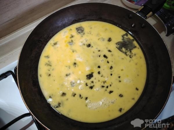 Рецепт: Яичный ролл - с горбушей