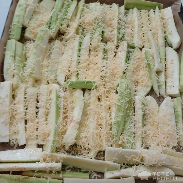 Рецепт: Кабачки в сырной шубке - Кабачки фри, запечённые в духовке с сыром. Рецепт: Кабачки в сырной шубке - Кабачки фри, запечённые в духовке с сыром.