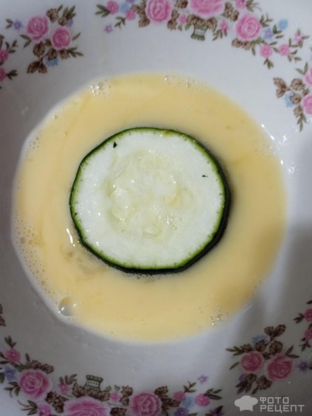 Рецепт: Кабачки запеченные с фаршем и сыром - Праздничные кабачки: вкусно, сытно, бюджетно Рецепт: Кабачки запеченные с фаршем и сыром - Праздничные кабачки: вкусно, сытно, бюджетно