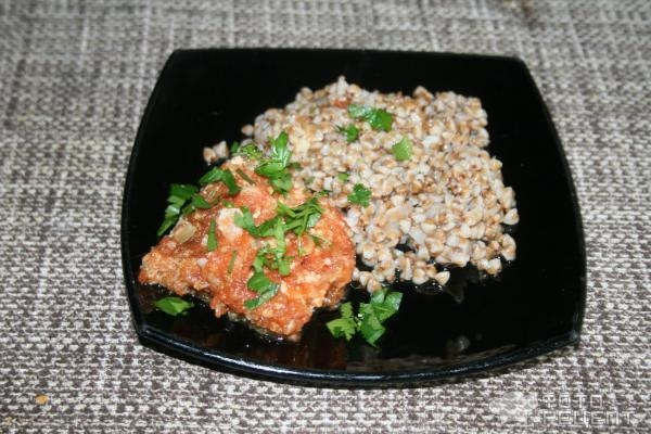Рецепт: Кабачково-куриные котлетки - под томатным соусом Рецепт: Кабачково-куриные котлетки - под томатным соусом