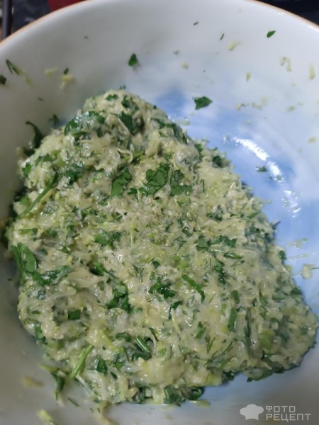 Рецепт: Кабачковые оладьи - С зеленью Рецепт: Кабачковые оладьи - С зеленью