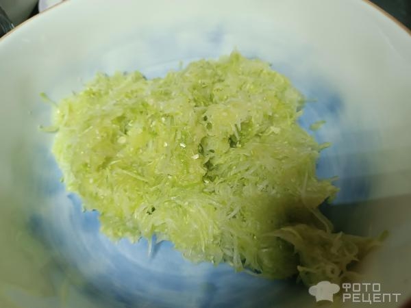 Рецепт: Кабачковые оладьи - С зеленью Рецепт: Кабачковые оладьи - С зеленью