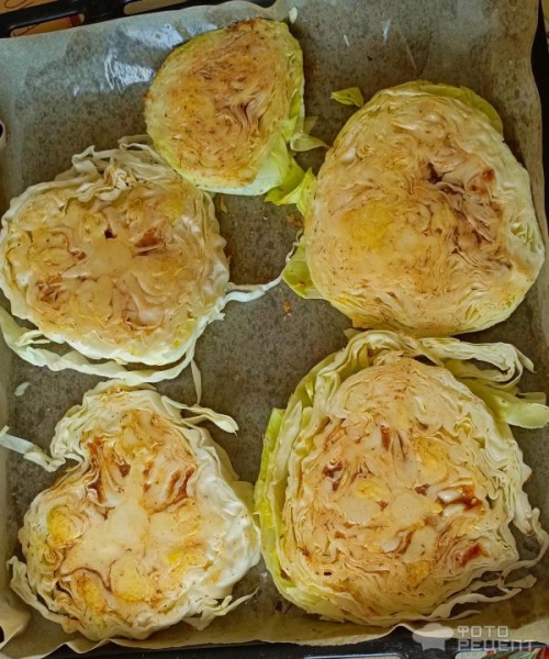 Рецепт: Капустный стейк запеченный с куриной грудкой - С отбивной свининой