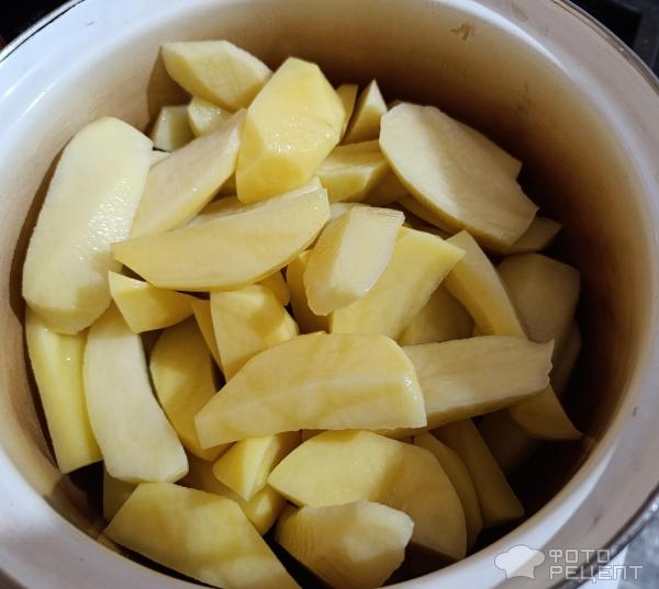 Рецепт: Картофель по-деревенски в духовке - С любимыми специями, хрустящий и очень вкусный. Рецепт: Картофель по-деревенски в духовке - С любимыми специями, хрустящий и очень вкусный.