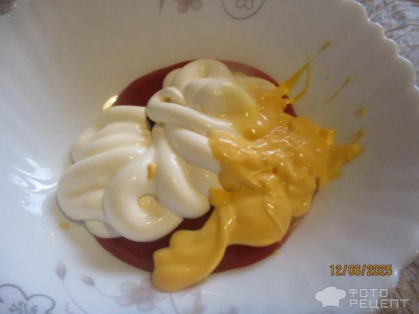 Рецепт: Картофель с фрикадельками в духовке - под соусом