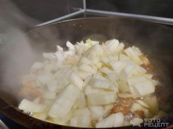 Рецепт: Картофельная колбаса - Бульбяная кишка со шкварками и жареным луком. Рецепт: Картофельная колбаса - Бульбяная кишка со шкварками и жареным луком.