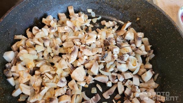 Рецепт: Картофельные ньокки в сливочно-грибном соусе - в сковороде