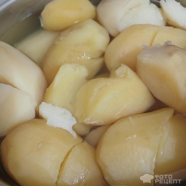 Рецепт: Картошка на молоке - Как приготовить самое вкусное воздушное картофельное пюре на молоке и сливочном масле.