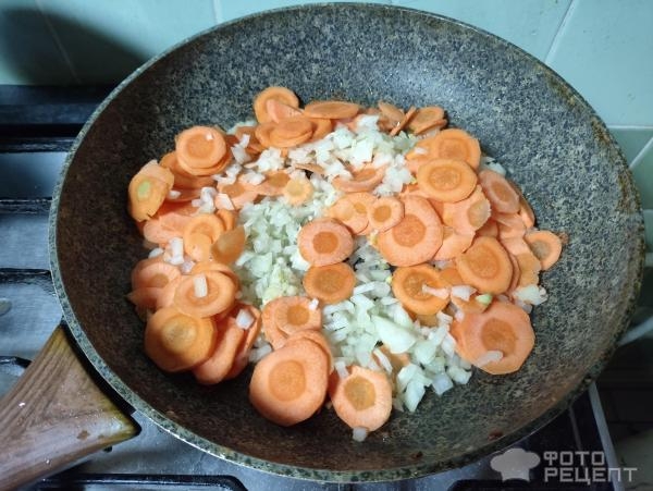 Рецепт: Картошка, тушеная с куриной грудкой - Сочное блюдо