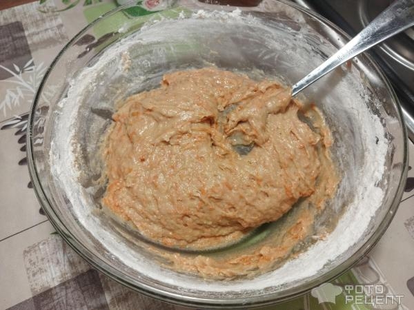 Рецепт: Кекс с морковью - мёдом и сметаной Рецепт: Кекс с морковью - мёдом и сметаной