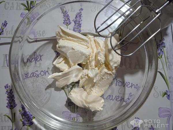 Рецепт: Киевский торт с грецкими орехами - с масляным кремом