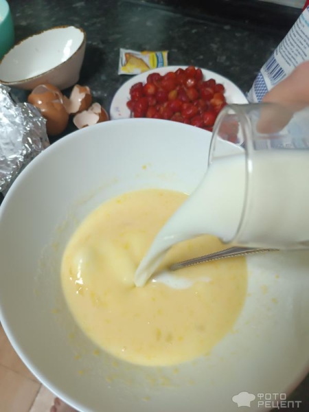 Рецепт: Клубничный пирог - Превосходный десерт, не сладкий Рецепт: Клубничный пирог - Превосходный десерт, не сладкий