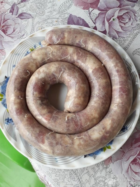 Рецепт: Колбаса домашняя свиная - по-домашнему