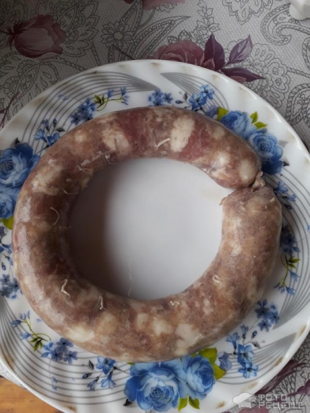 Рецепт: Колбаса домашняя свиная - по-домашнему