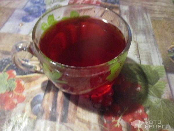 Рецепт: Компот из свежих яблок и черноплодки - с добавлением других фруктов и ягод