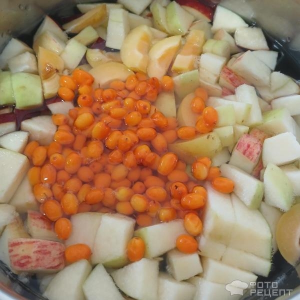 Рецепт: Компот "Лето" - Полезный летний компот с облепихой, запасаемся витаминами на зиму:) Рецепт: Компот "Лето" - Полезный летний компот с облепихой, запасаемся витаминами на зиму:)