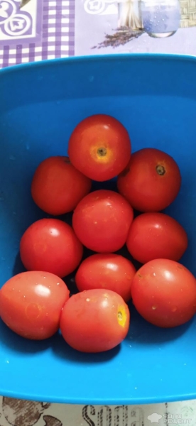 Рецепт: Консервированные помидоры "в снегу" - С чесноком Рецепт: Консервированные помидоры "в снегу" - С чесноком