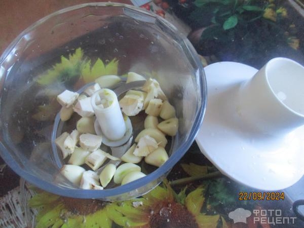 Рецепт: Консервированные помидоры "в снегу" - самый простой рецепт