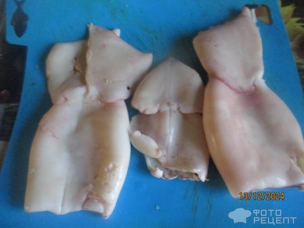 Рецепт: Копченые кальмары - домашний дешевый деликатес Рецепт: Копченые кальмары - домашний дешевый деликатес