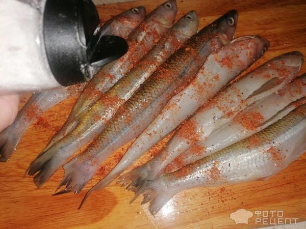 Рецепт: Корюшка, запеченная в духовке - вкусная рыбка, но на любителя Рецепт: Корюшка, запеченная в духовке - вкусная рыбка, но на любителя