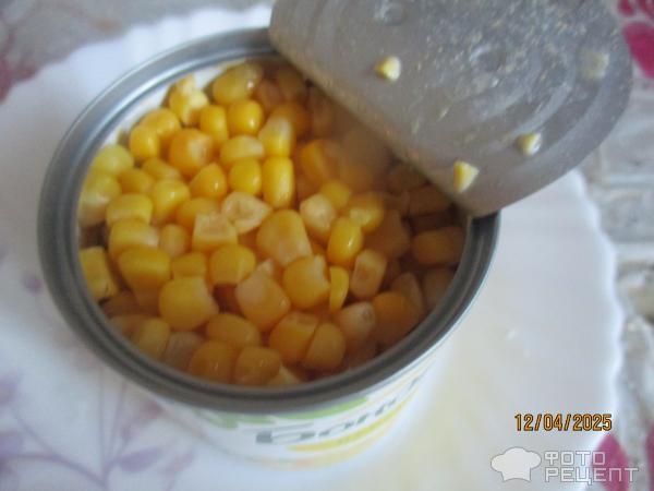 Рецепт: Крабовый салат - самый простой салатик Рецепт: Крабовый салат - самый простой салатик